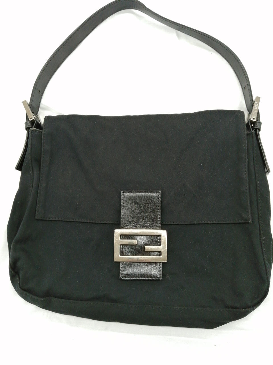 フェンディ☆ベージュと黒のマンマバケツト フェンディ（FENDI）マンマバケット ズッカ柄 2321-26325-009 の
