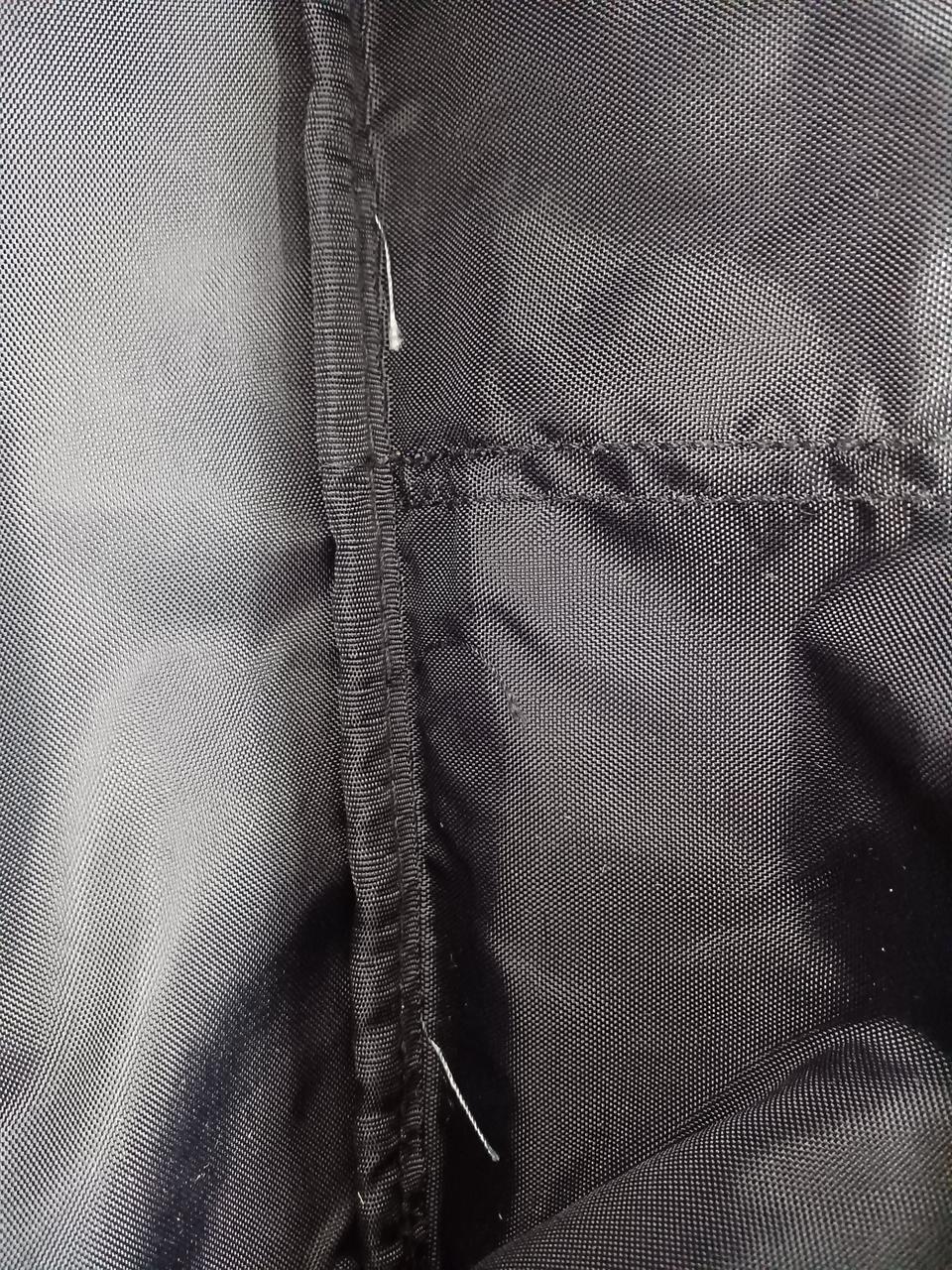 ※底部に糸のほつれが有ります