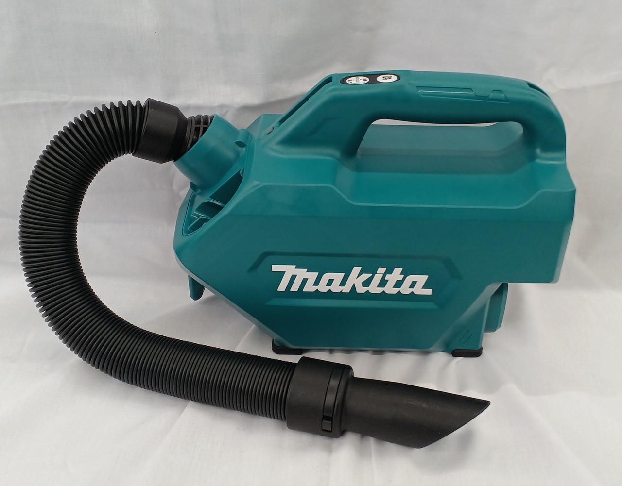 kkMakita CL121DSH ハンディクリーナー　新品未使用 マキタ CL121DSH 充電式クリーナー 10.8V-1.5Ah ウエダ金物