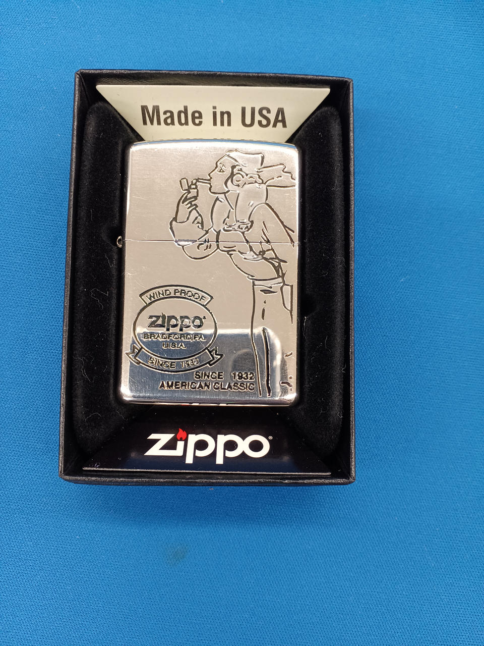 写真に見えづらい小傷あり