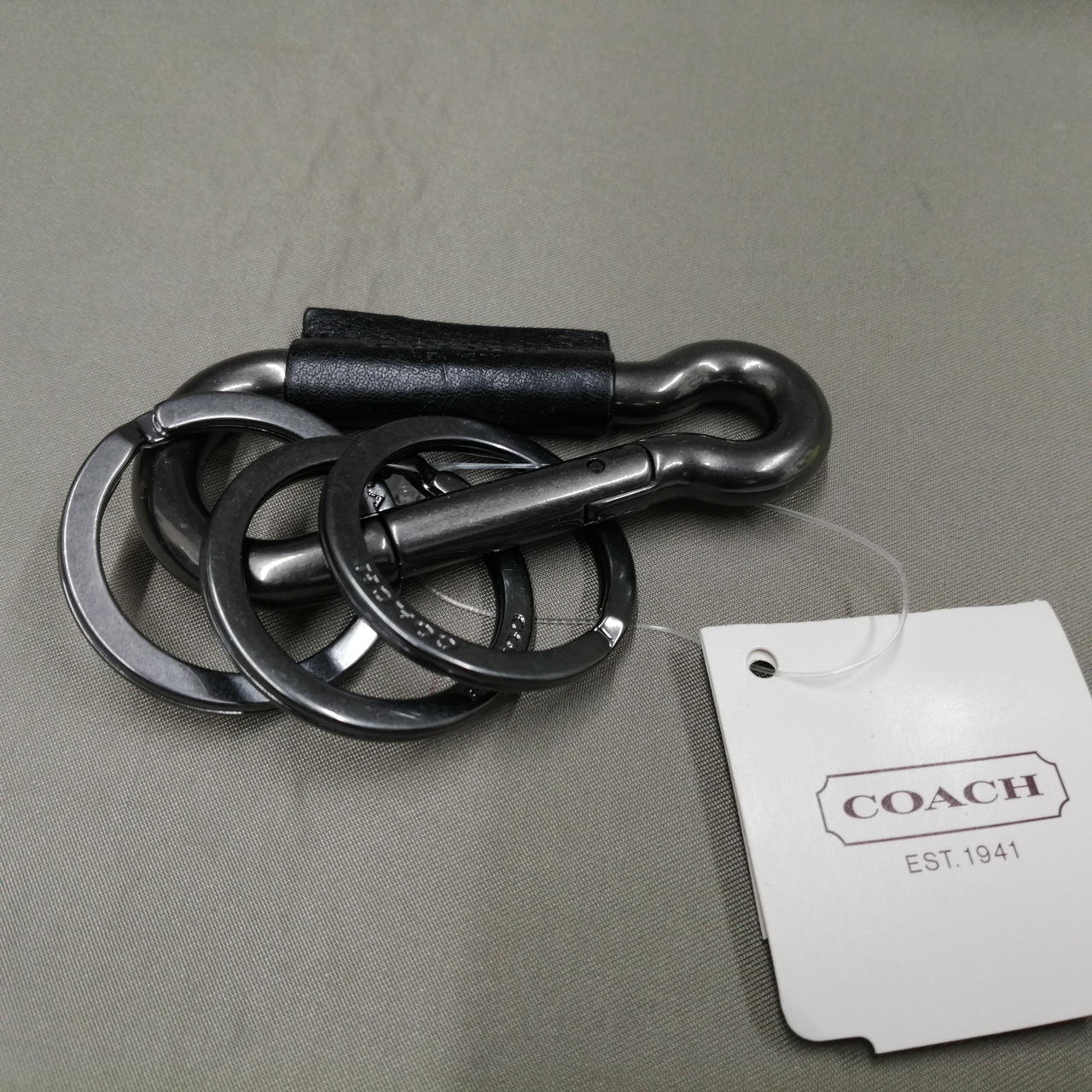 新品coach カラビナ キー リング コーチ(COACH)|カラビナキーリング|HARDOFFオフモール(オフモ