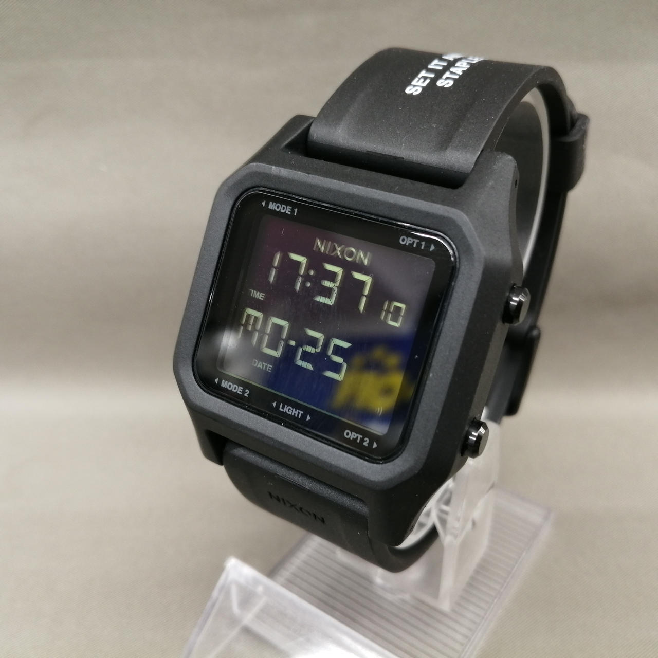 ニクソン NIXON 黒 腕時計 デジタル NIXON(ニクソン) / クォーツ腕時計