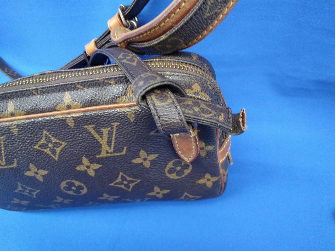 ちぎれています