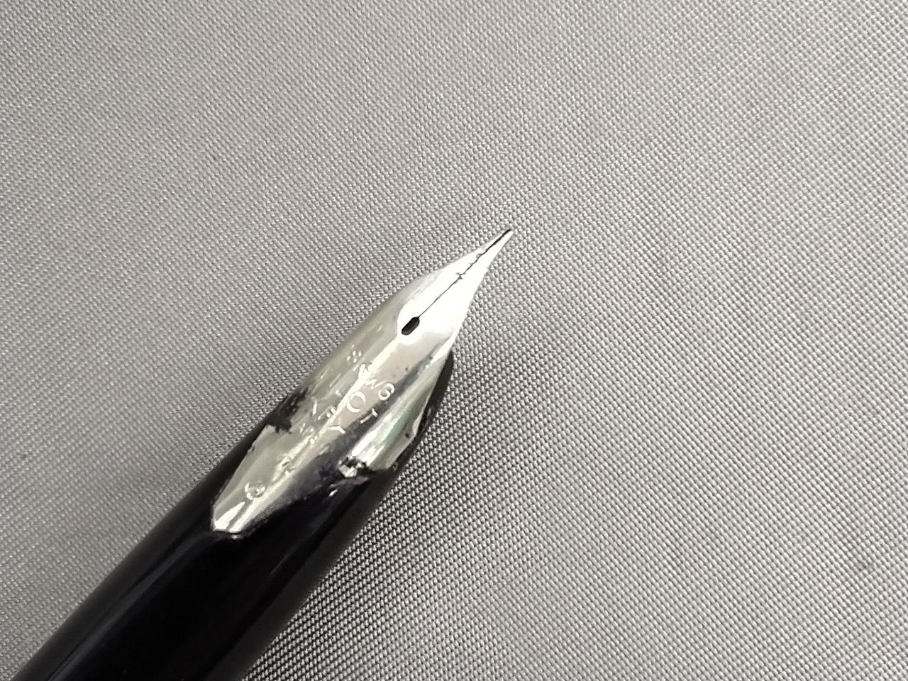 ペン先ダメージ大