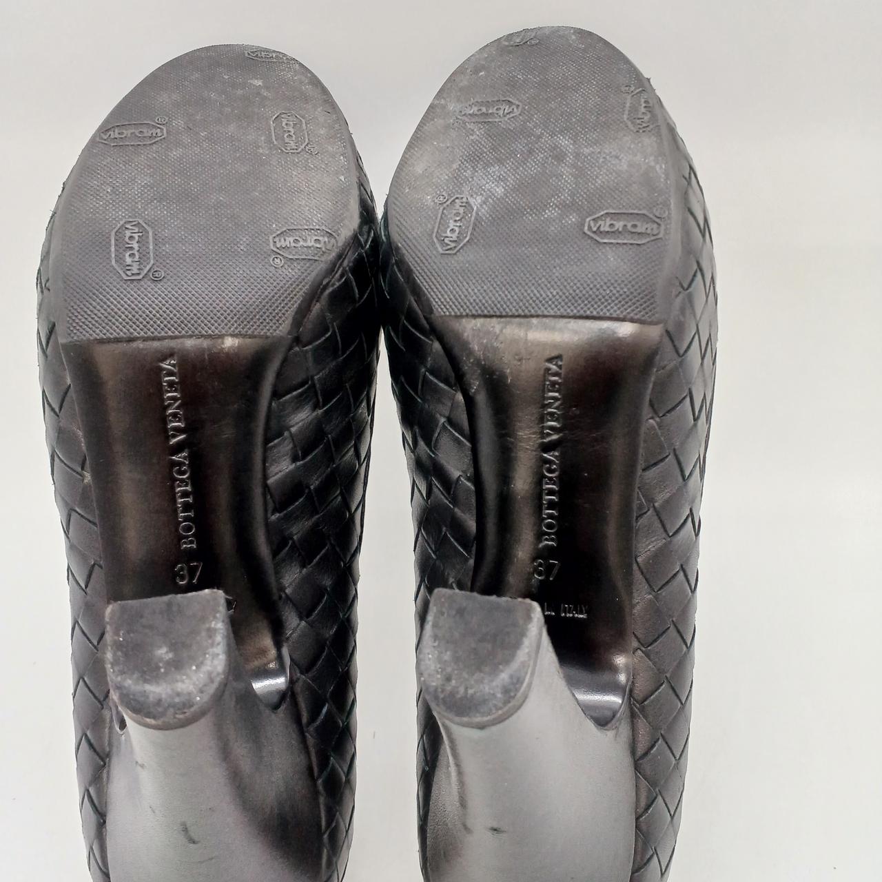 底に滑り止めついてます