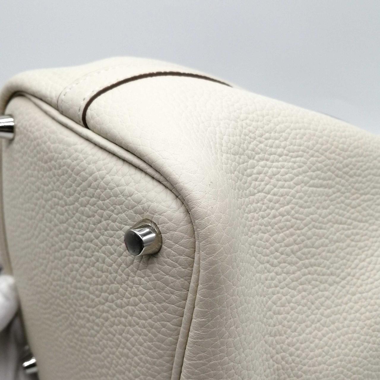 四隅に角スレ汚れあり