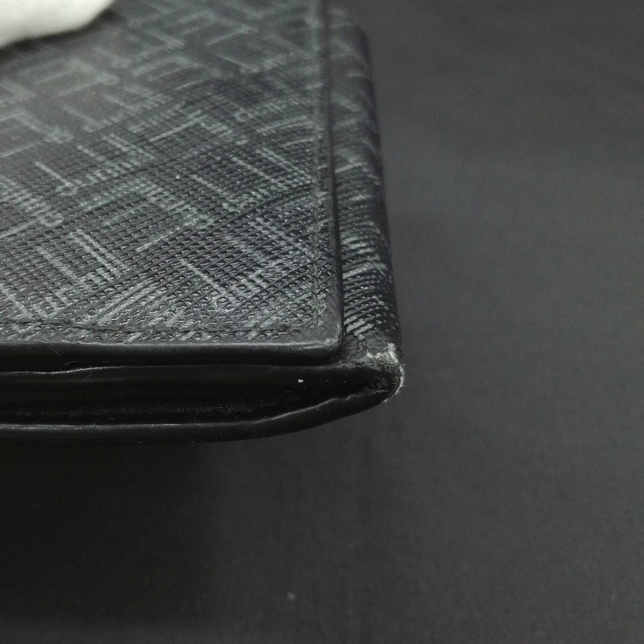 四隅に角スレあり