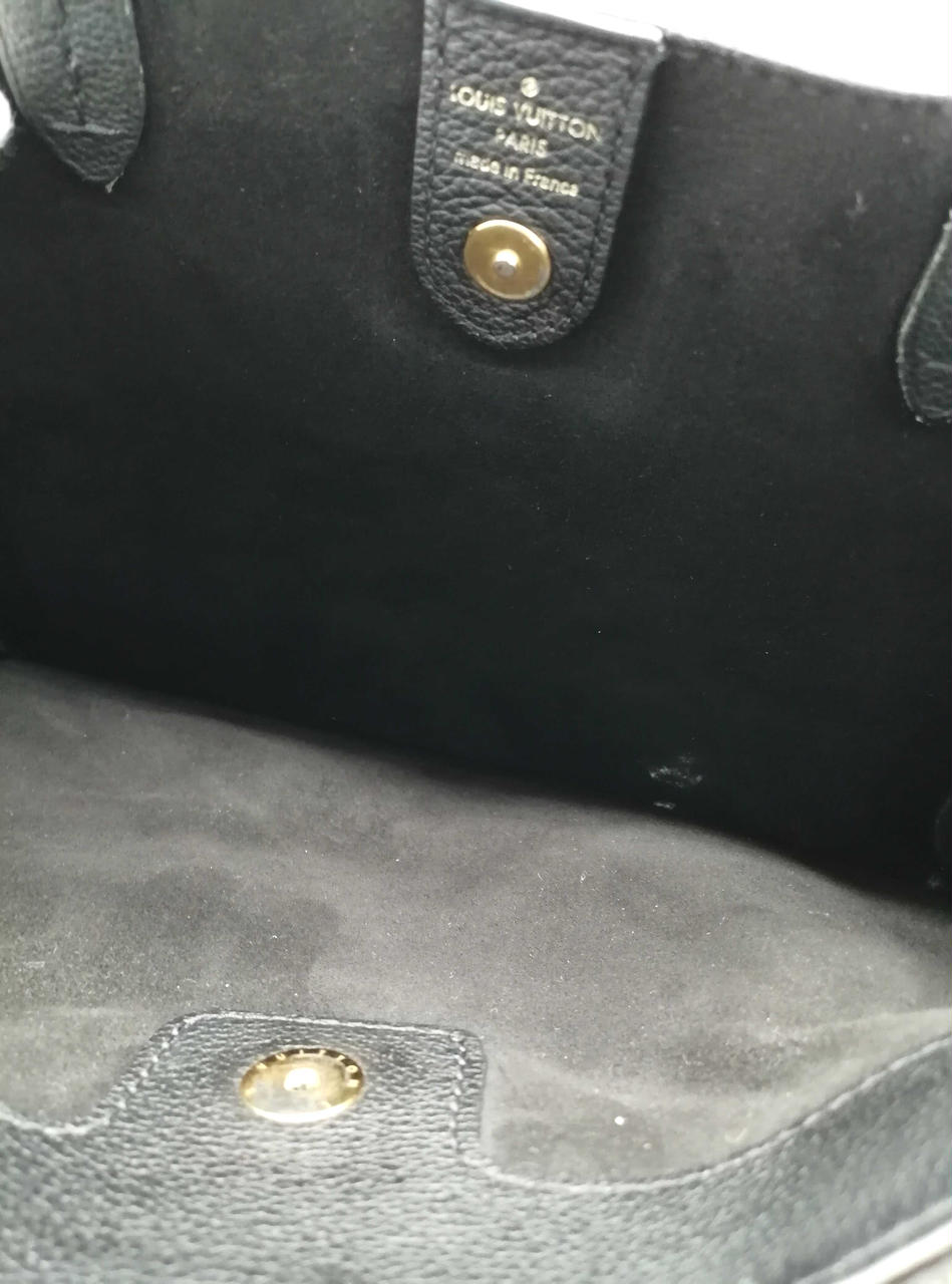 スレ、白汚れあり