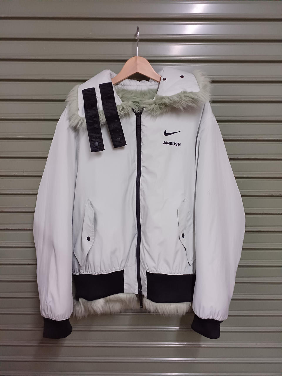 全体的にスレや汚れあり