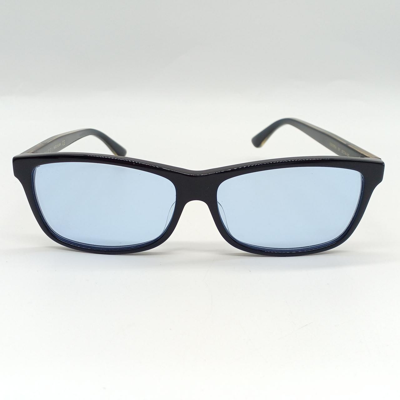 左右高さに歪みあり