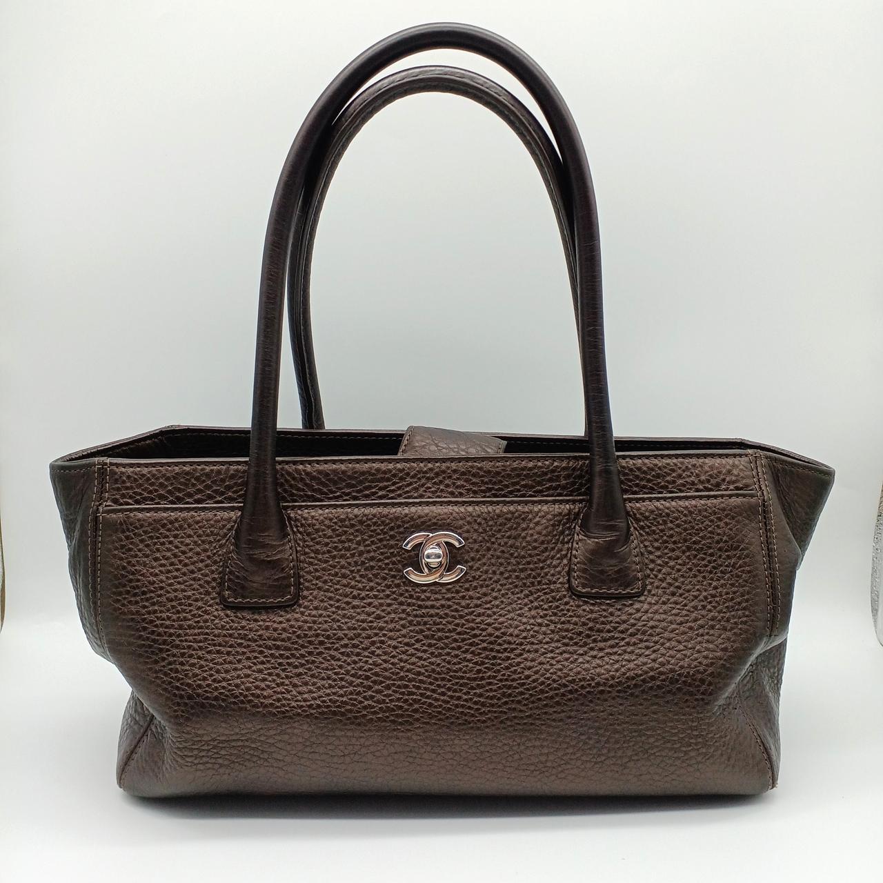 バッグ全体的に汚れ傷あり