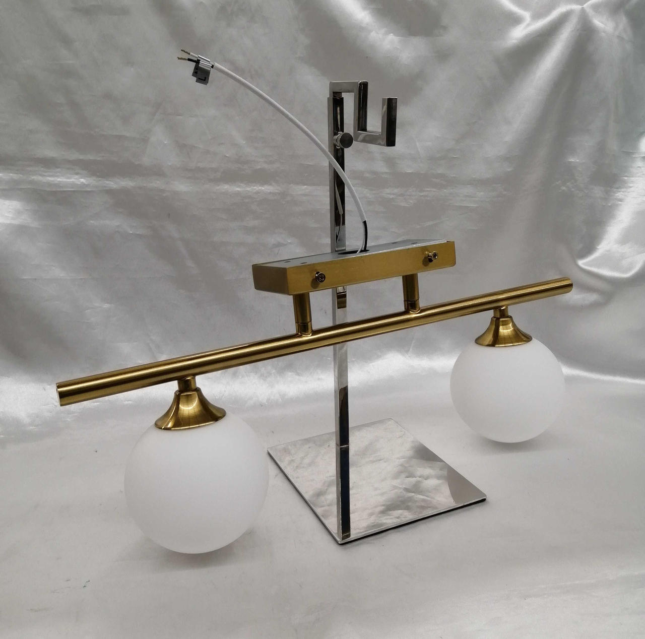 電気工事士による取り付けが必要です。