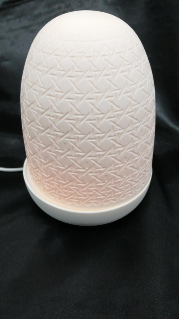 光の調節ができます