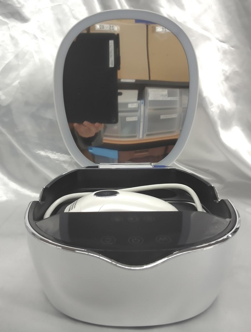 鏡がよく映ります。