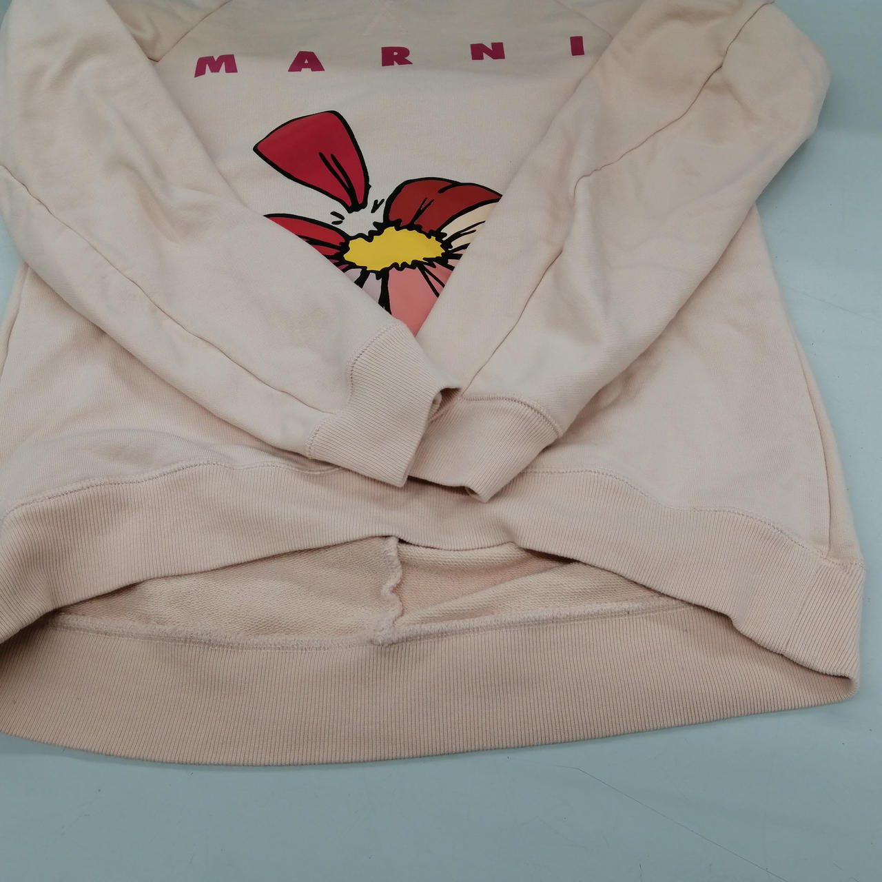 後ろ身頃長めです