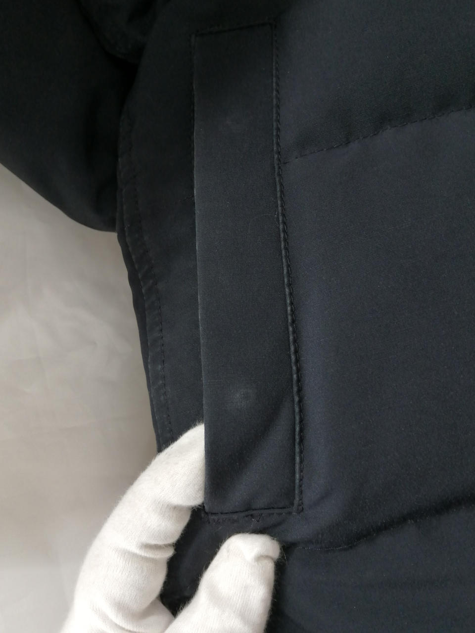 ボタン跡あります。