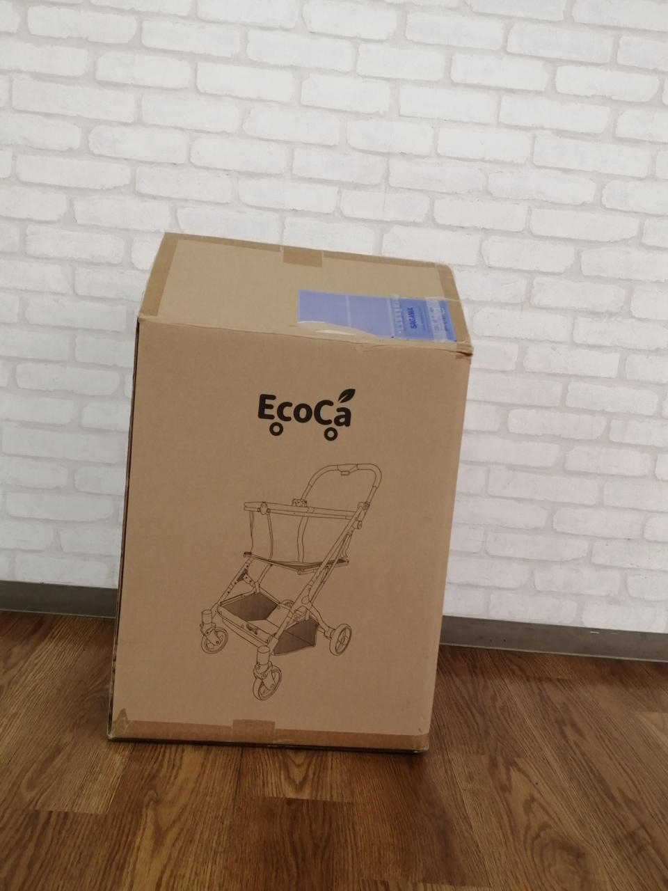 箱にパッキン巻いて直に発送です。