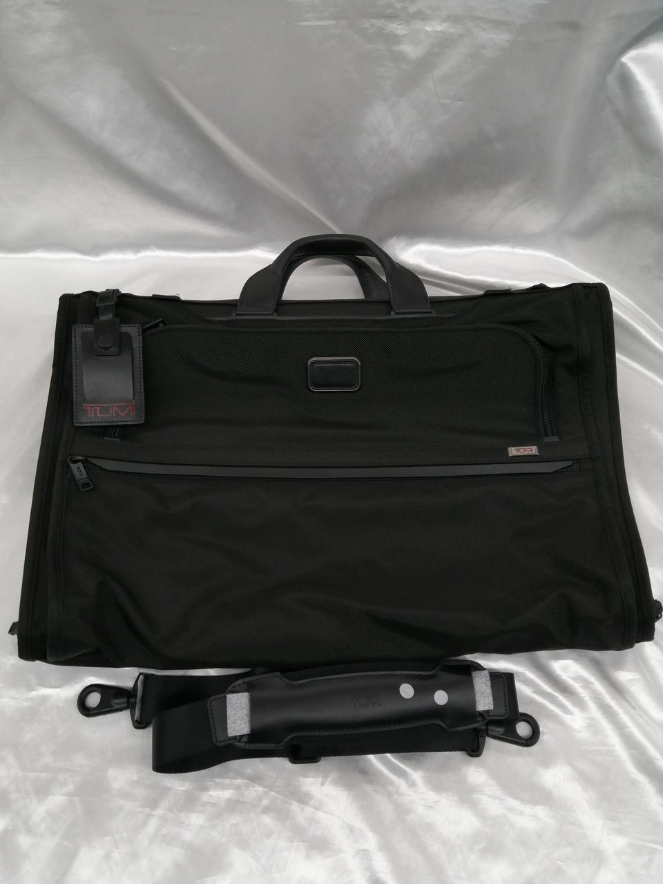 TUMI|ガーメントバッグトライフォールドキャリーオン|HARDOFF