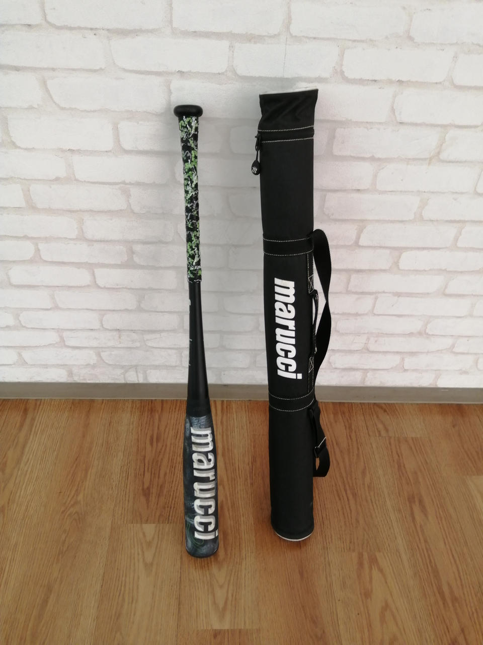 発送は梱包材直接巻いて発送です