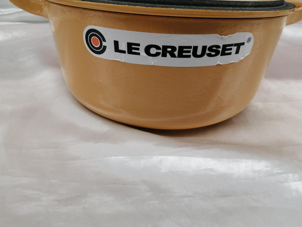 シールの剥がれあり