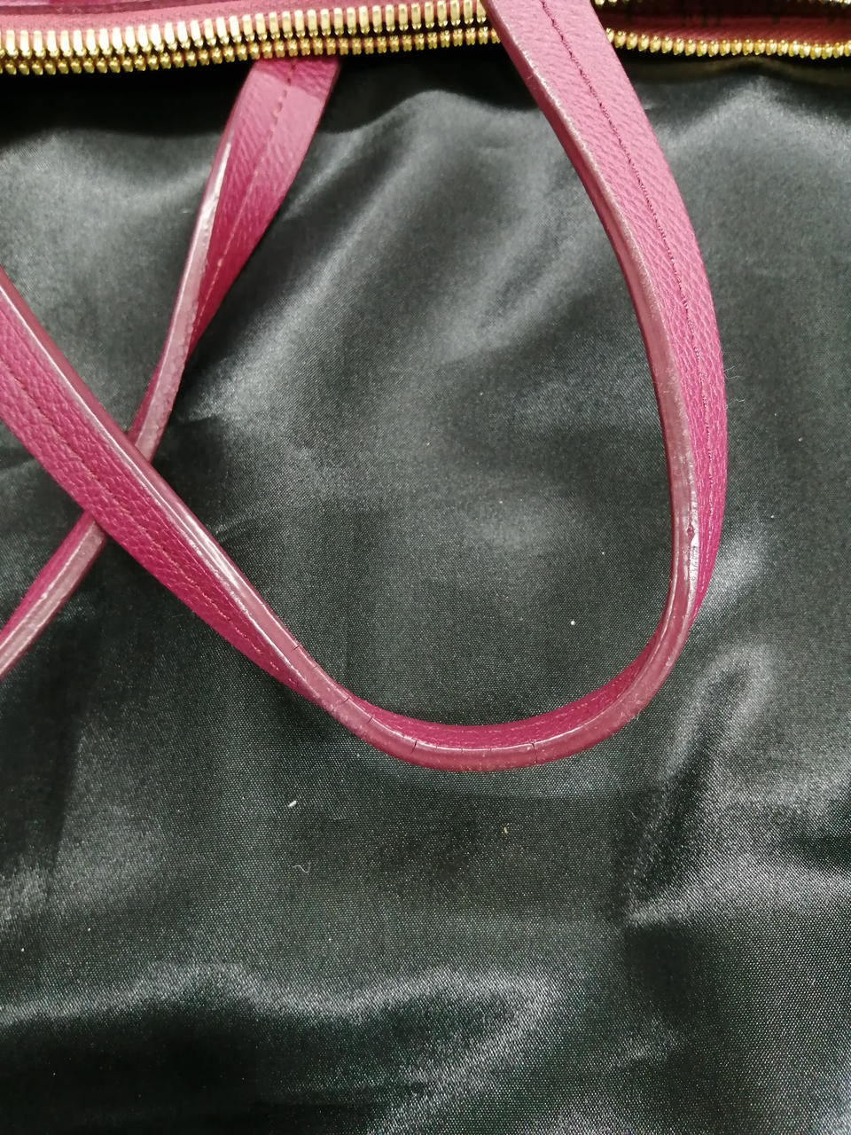 持ち手側面キズ等あり