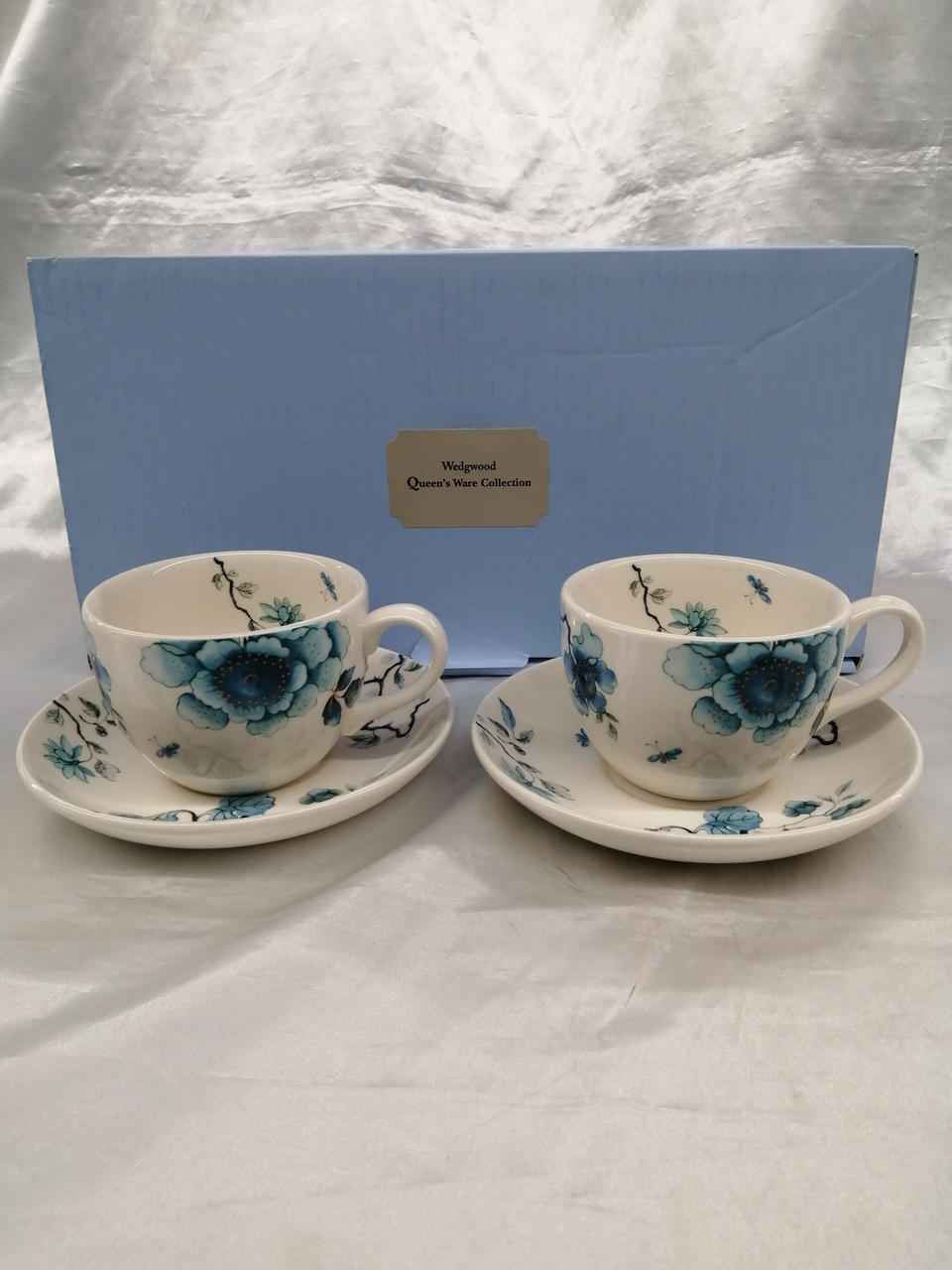 各写真の確認をお願い致します。箱破損あり