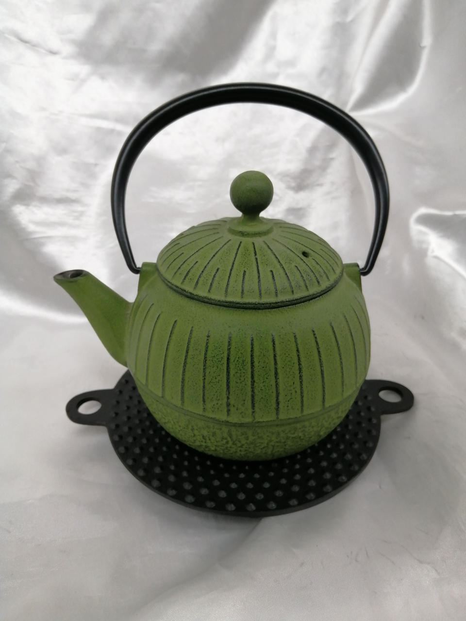 急須　鍋敷きセット