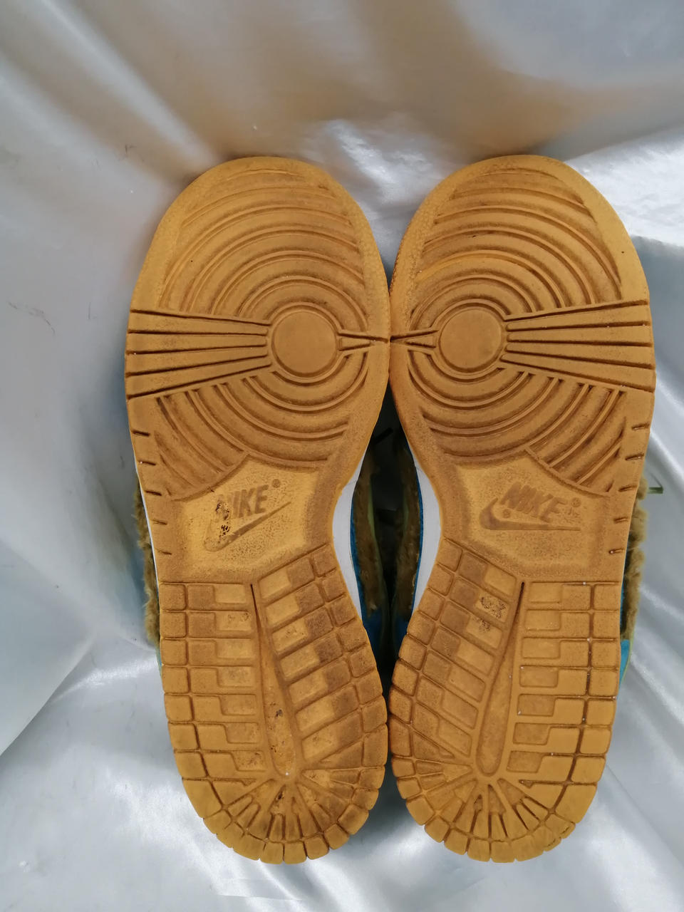 かかとスレあり