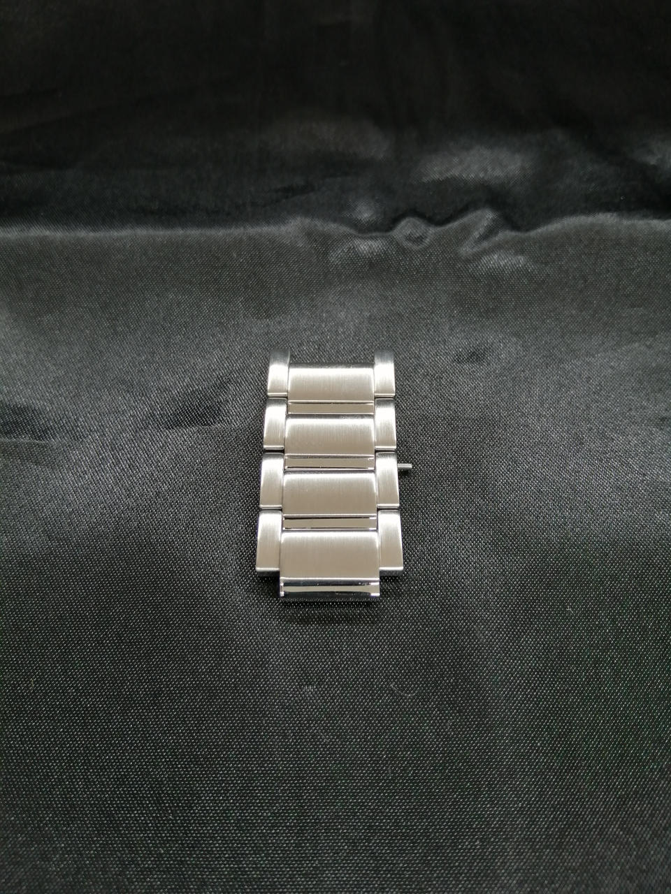 ベルトコマ4つ付属