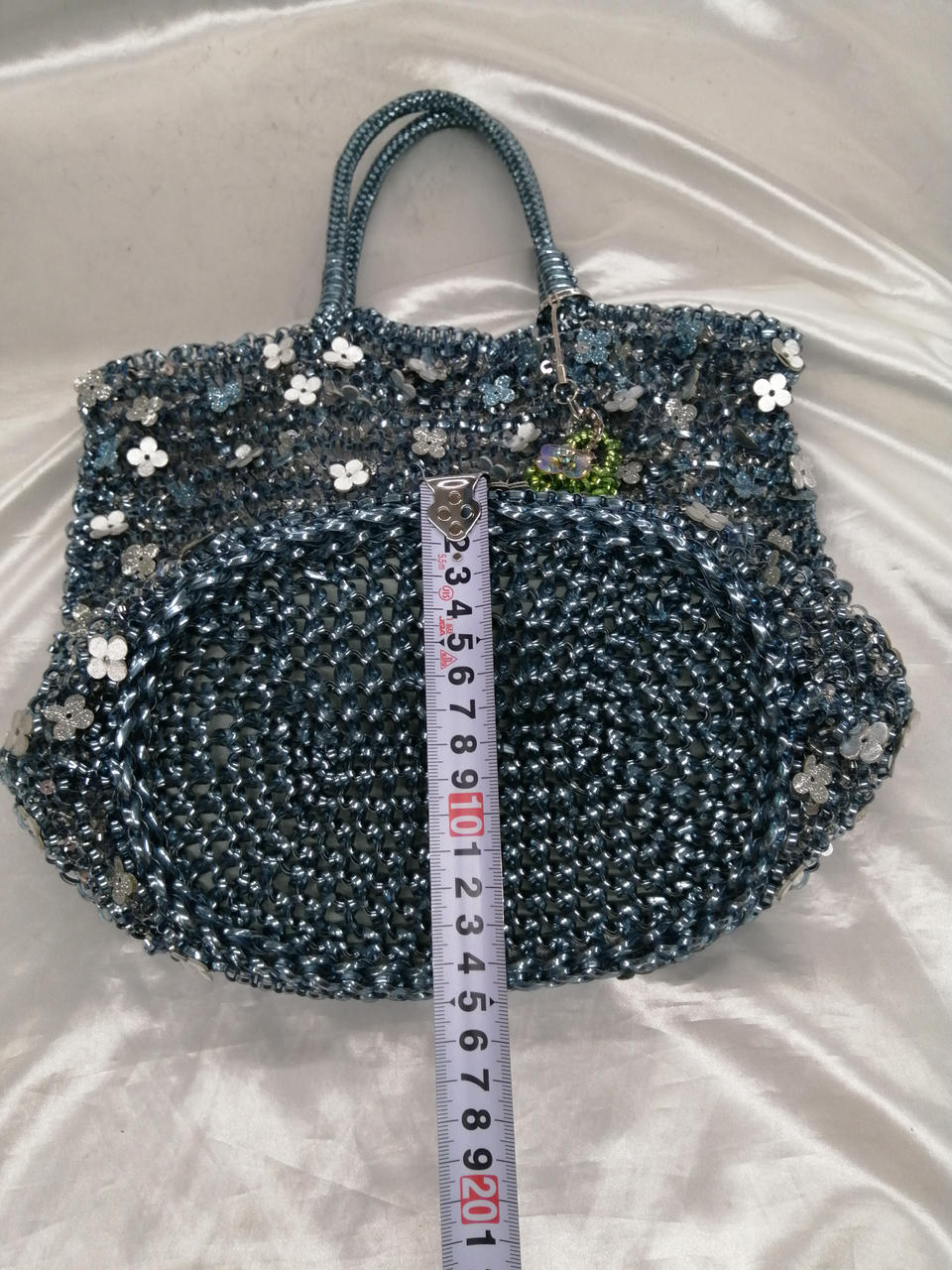 底部分ベタつきあり