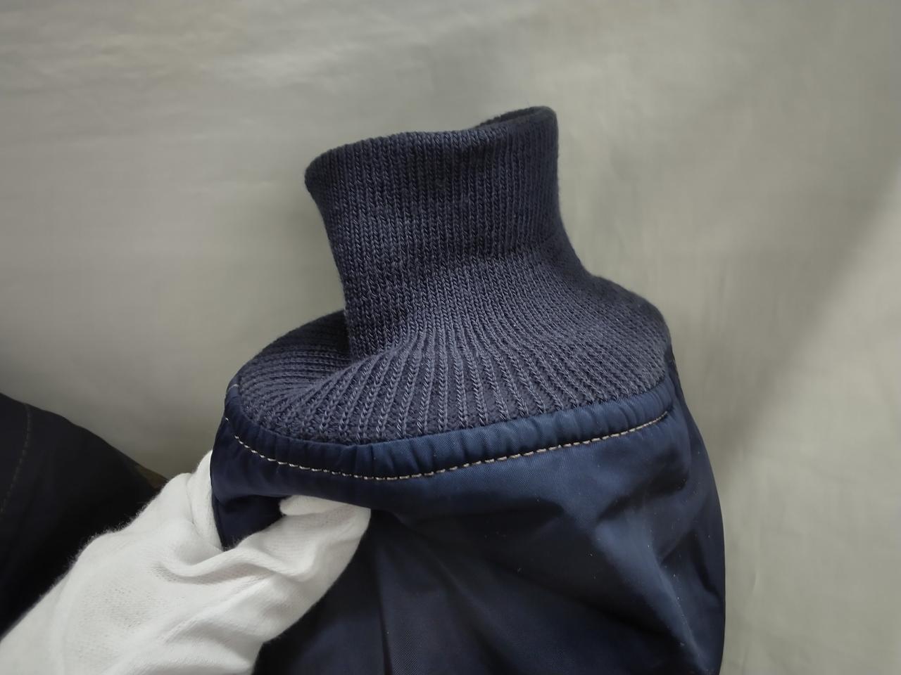 袖口リブ使用感強め