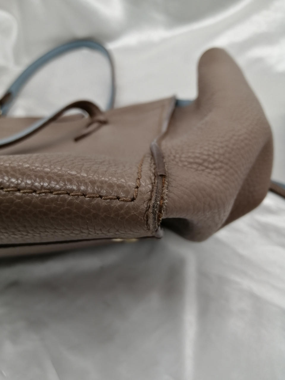 角スレ四隅あり