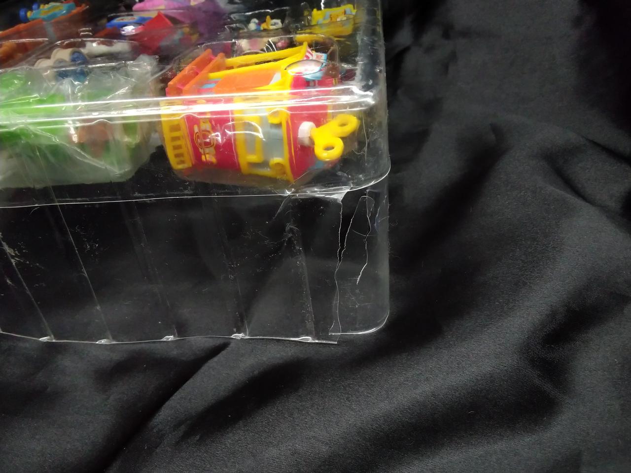 割れている部分あり