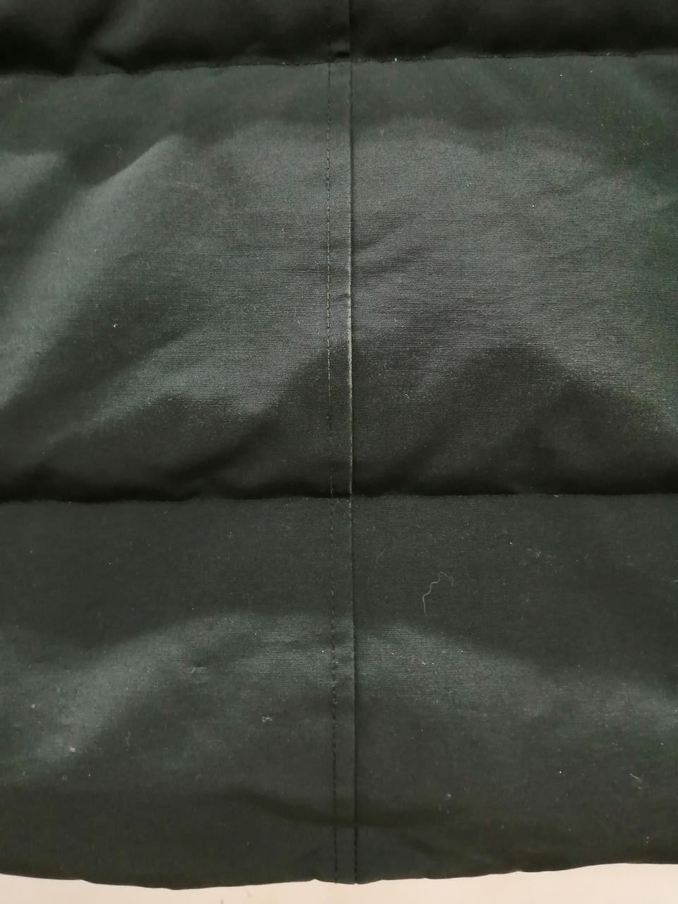 後ろ身頃　下汚れあり