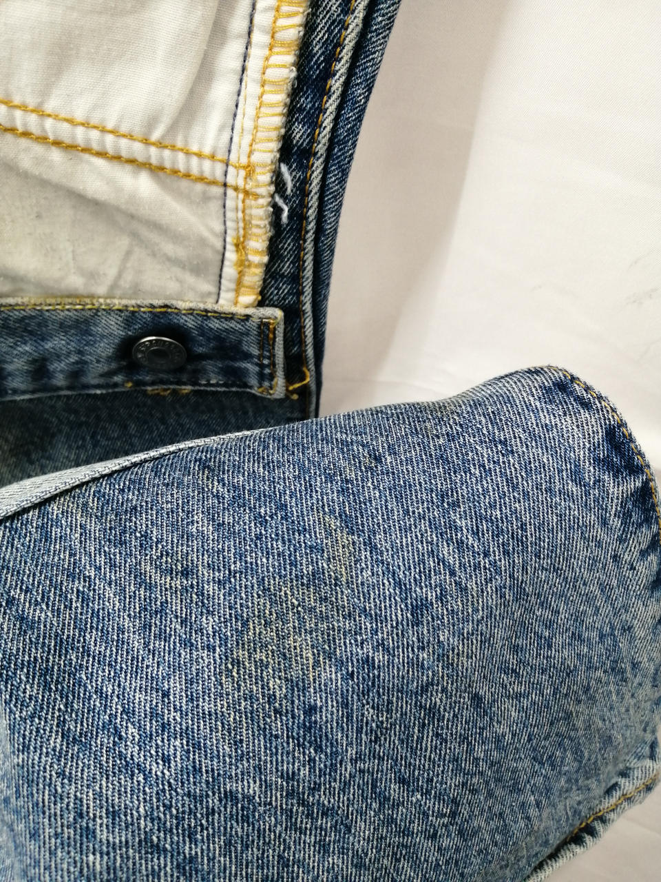 少し汚れあります。
