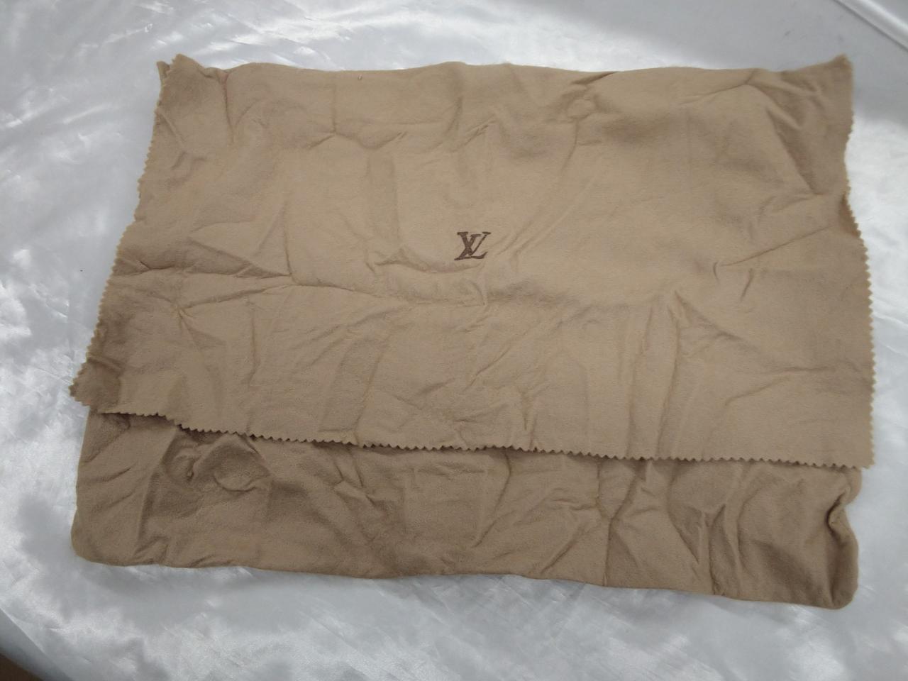 LOUIS VUITTON|サックトリアングル エピ|【ハードオフ公式通販】オフ