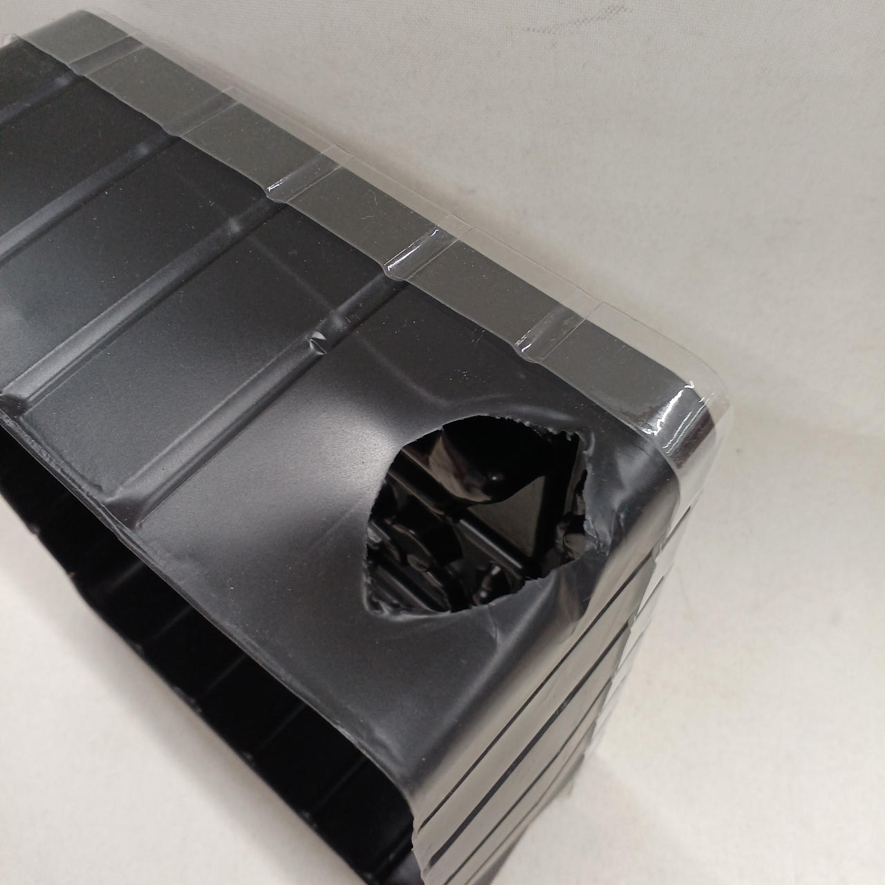 穴があいてます