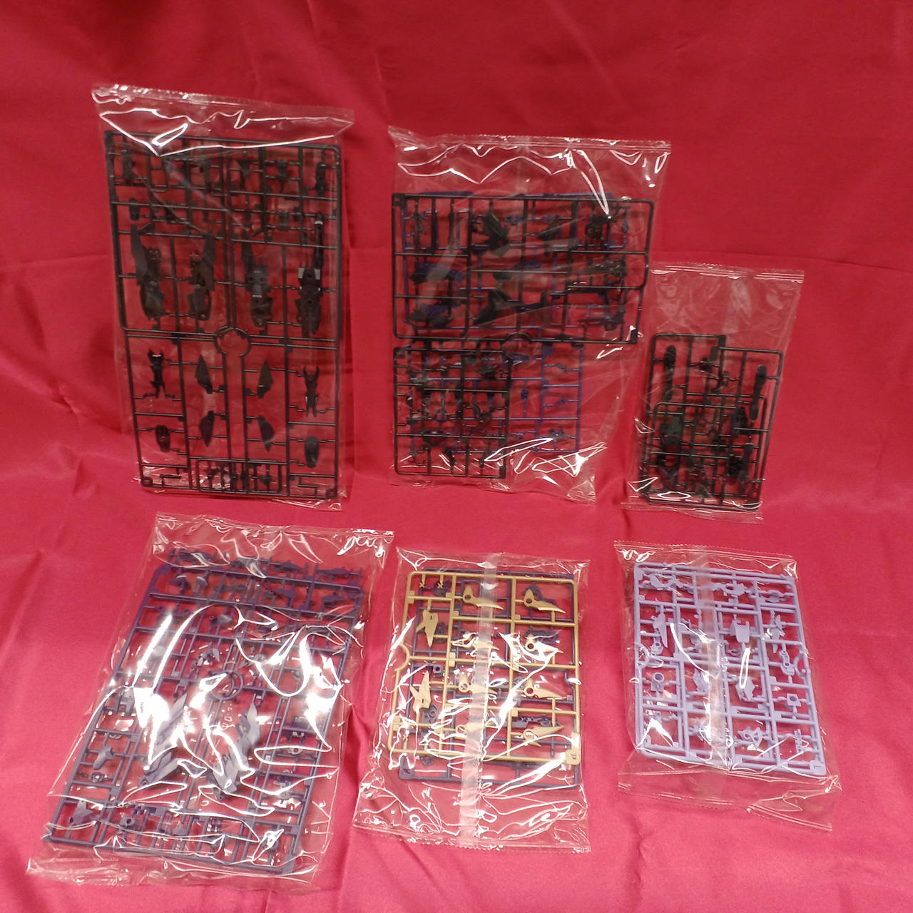 パーツ全てあり、全て未開封