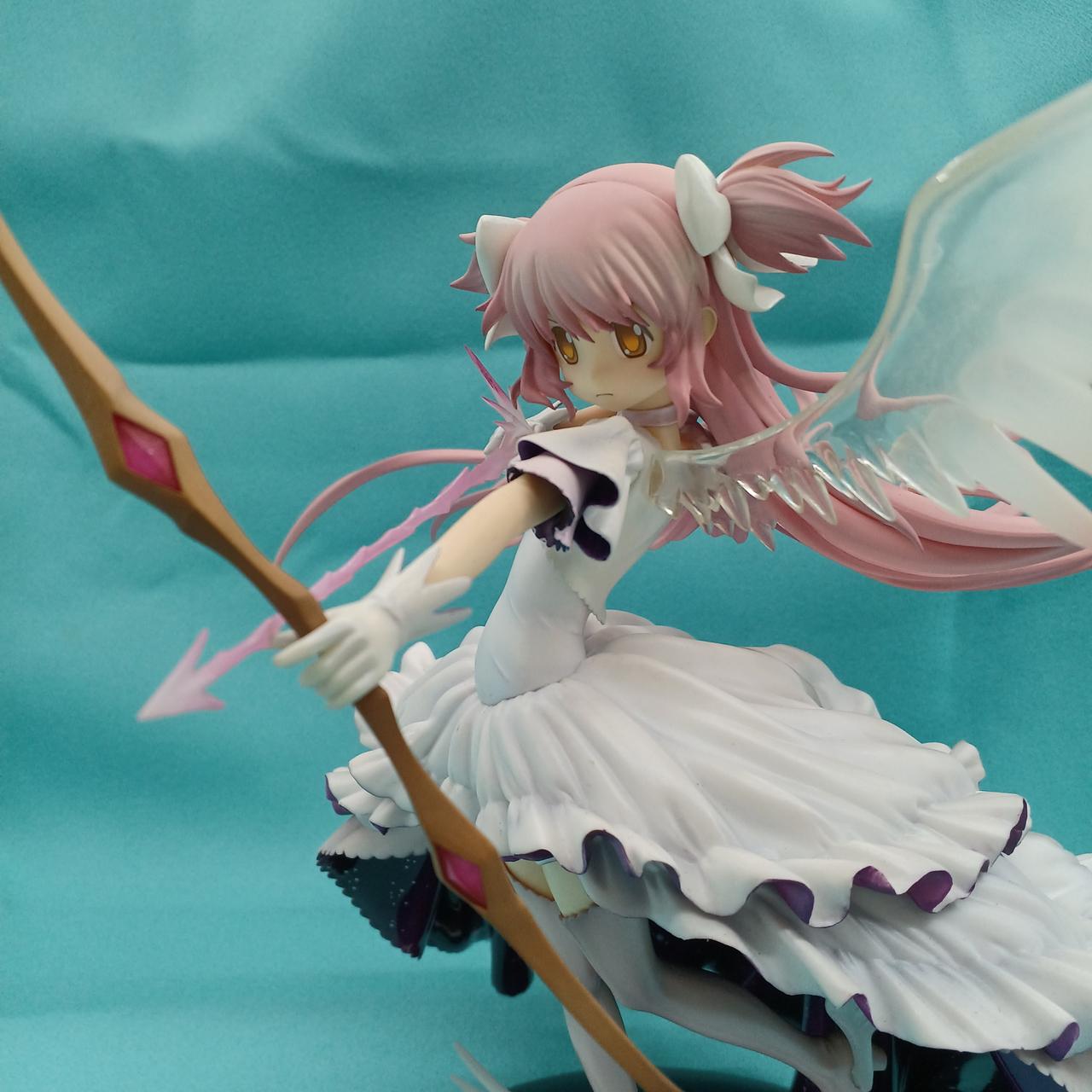 魔法少女まどかマギカ　アルティメットまどかフィギュア　グッドスマイルカンパニー Amazon.co.jp: 魔法少女まどか☆マギカ アルティメットまどか (1