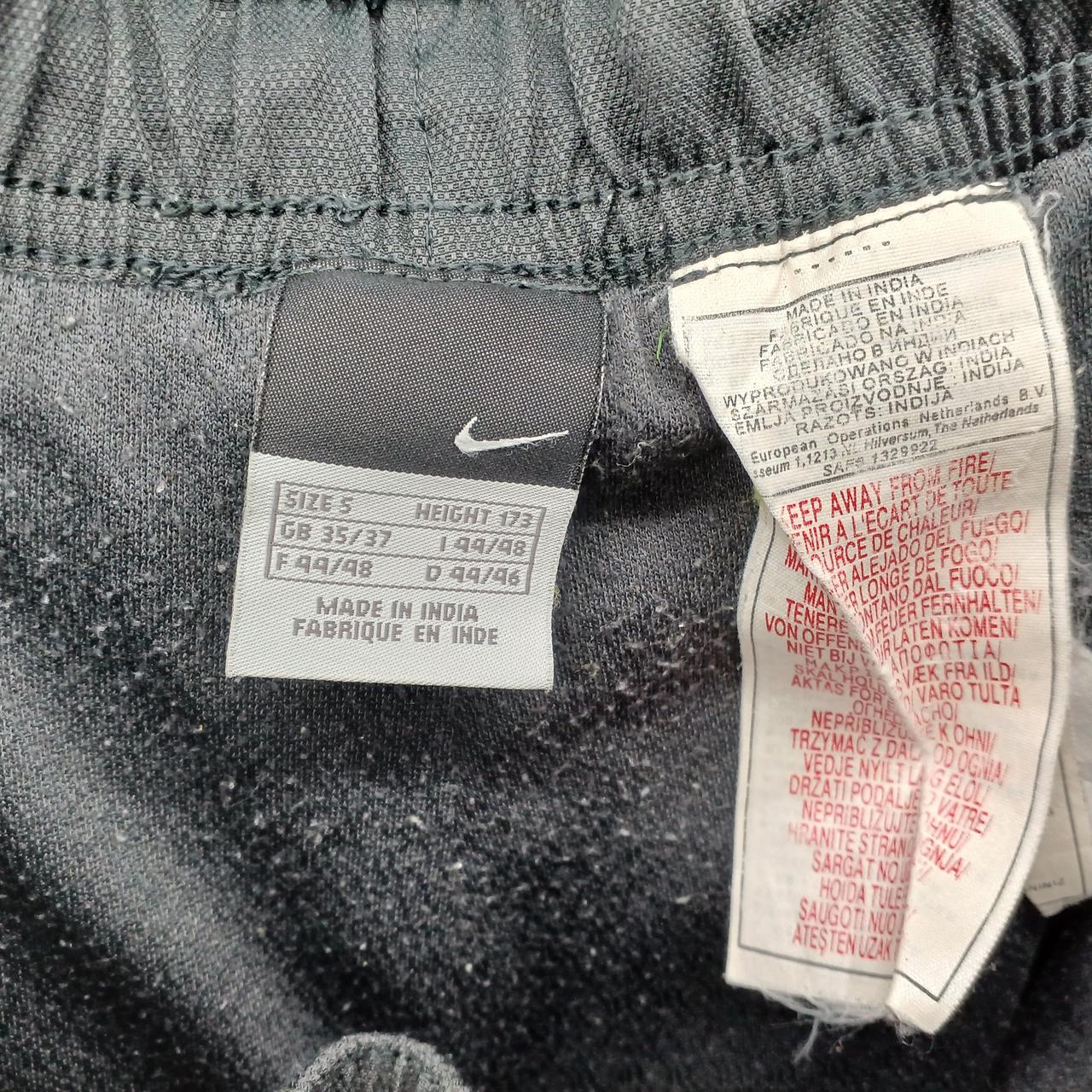 パンツ内側　毛玉多いです。