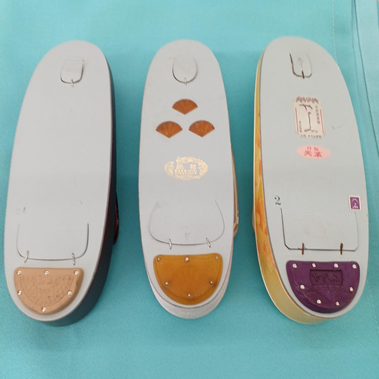 裏側は、使用感なく綺麗な状態です。