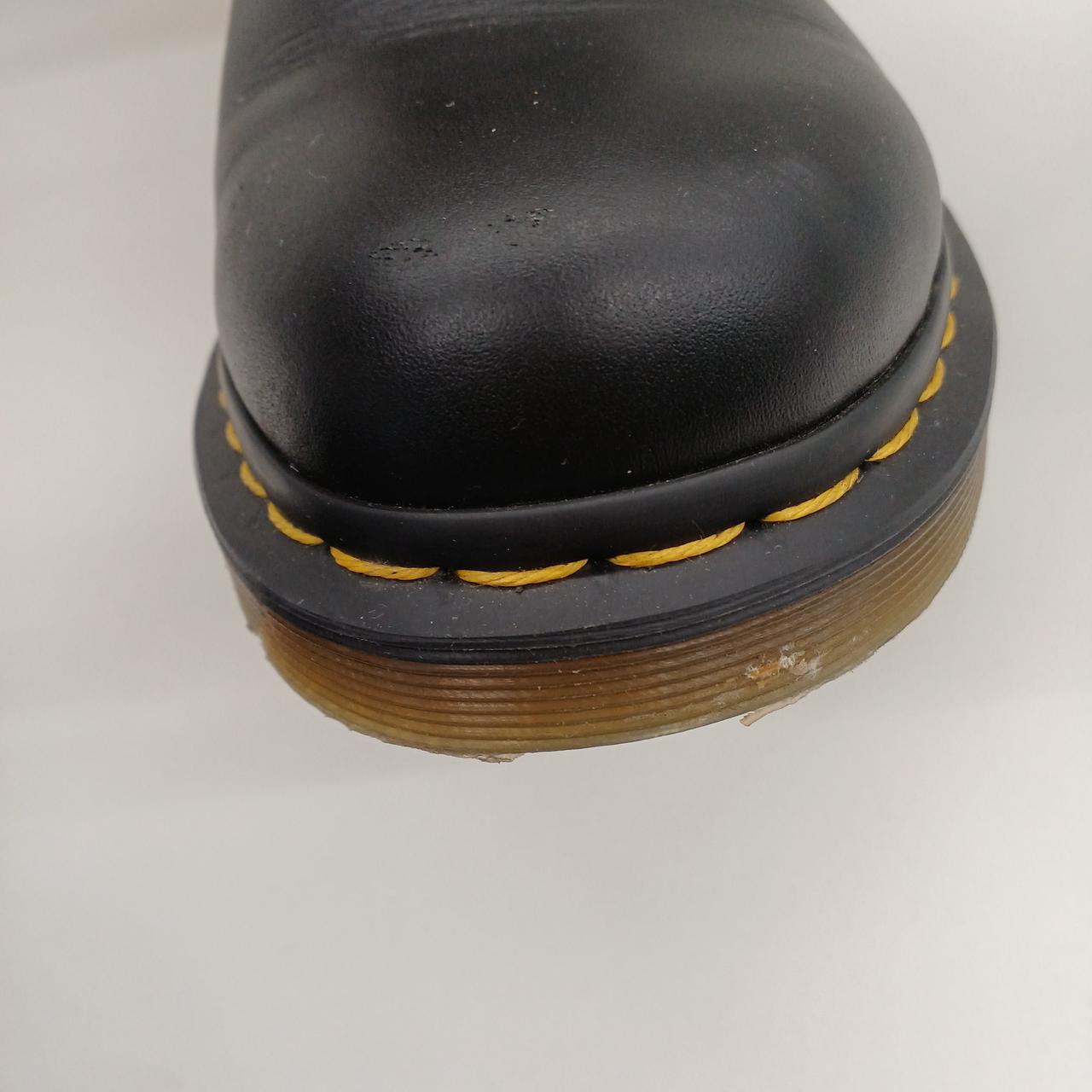 左足のアウトソール前部分に汚れあり