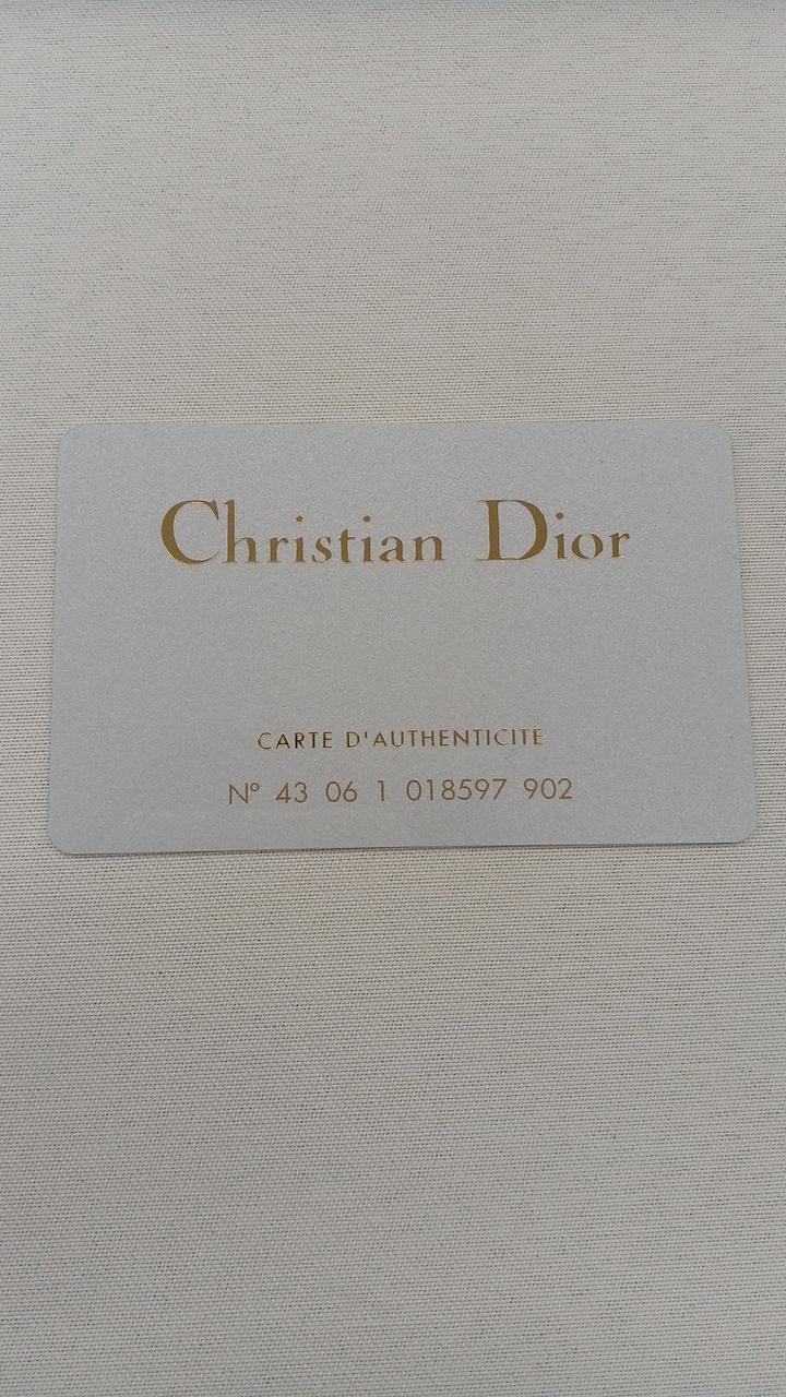 付属品:ギャランティ(表面)