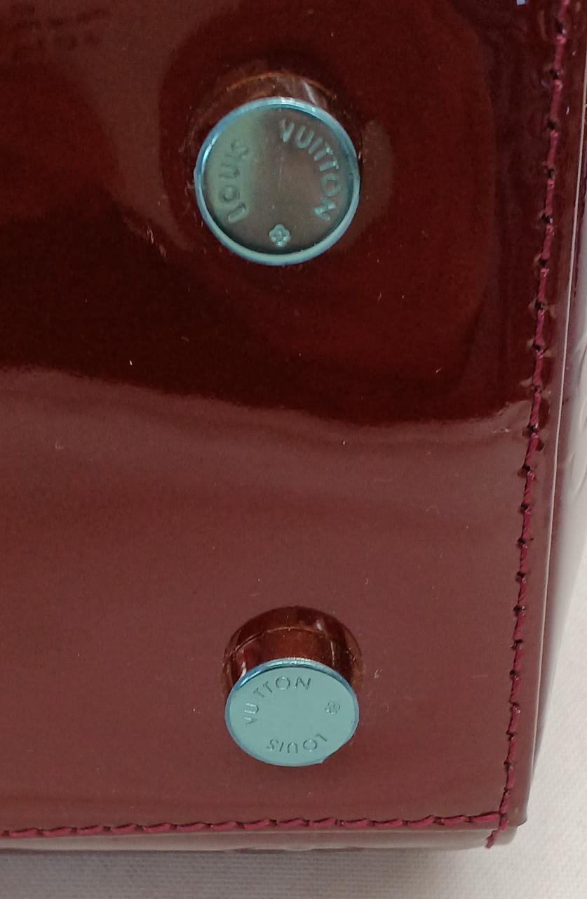 保護シール付いたままです