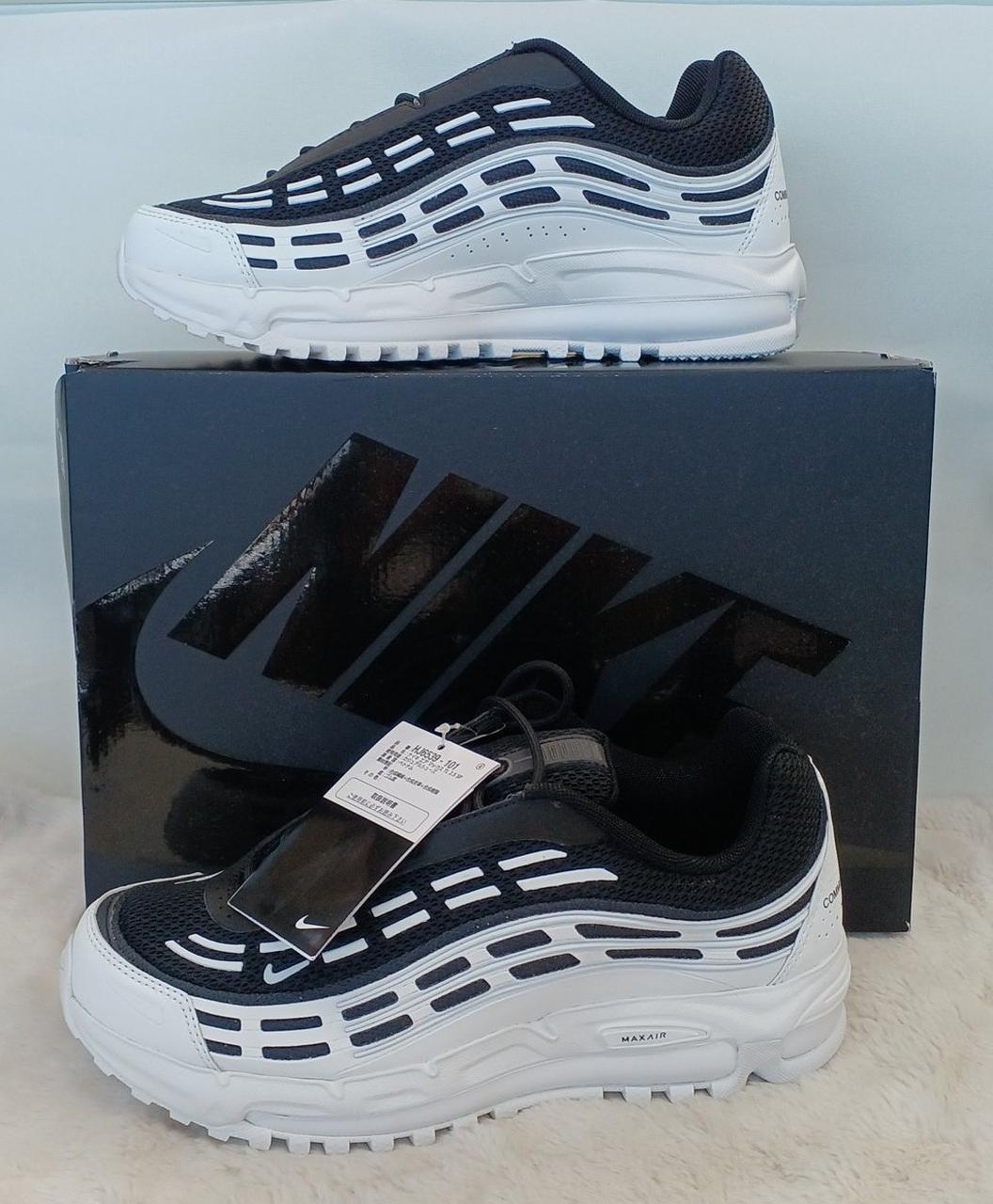 お箱付きです。