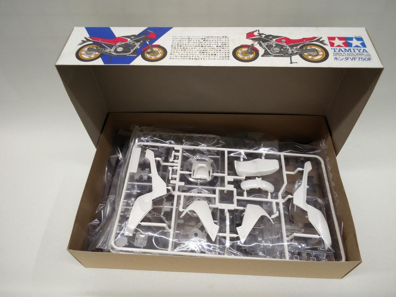 TAMIYA|ホンダVF750F タミヤプラモデル|【ハードオフ公式通販】オフ