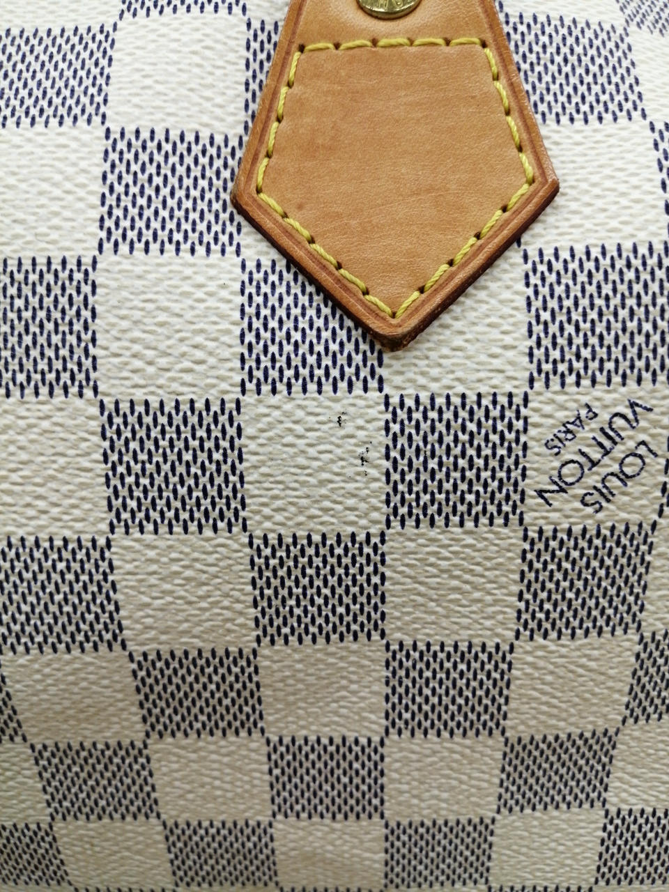 汚れが有ります