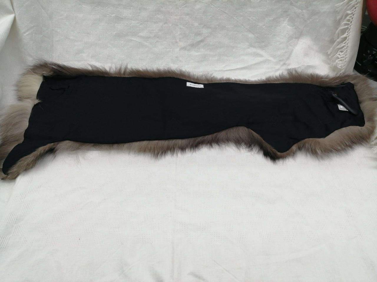 横75cm
縦15cm〜30cm