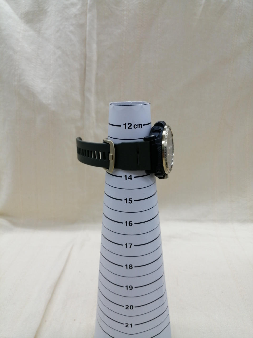 腕幅13cm〜21cmです