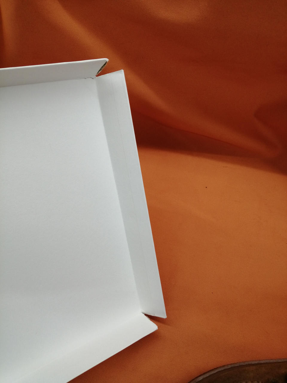 フタ角壊れあります